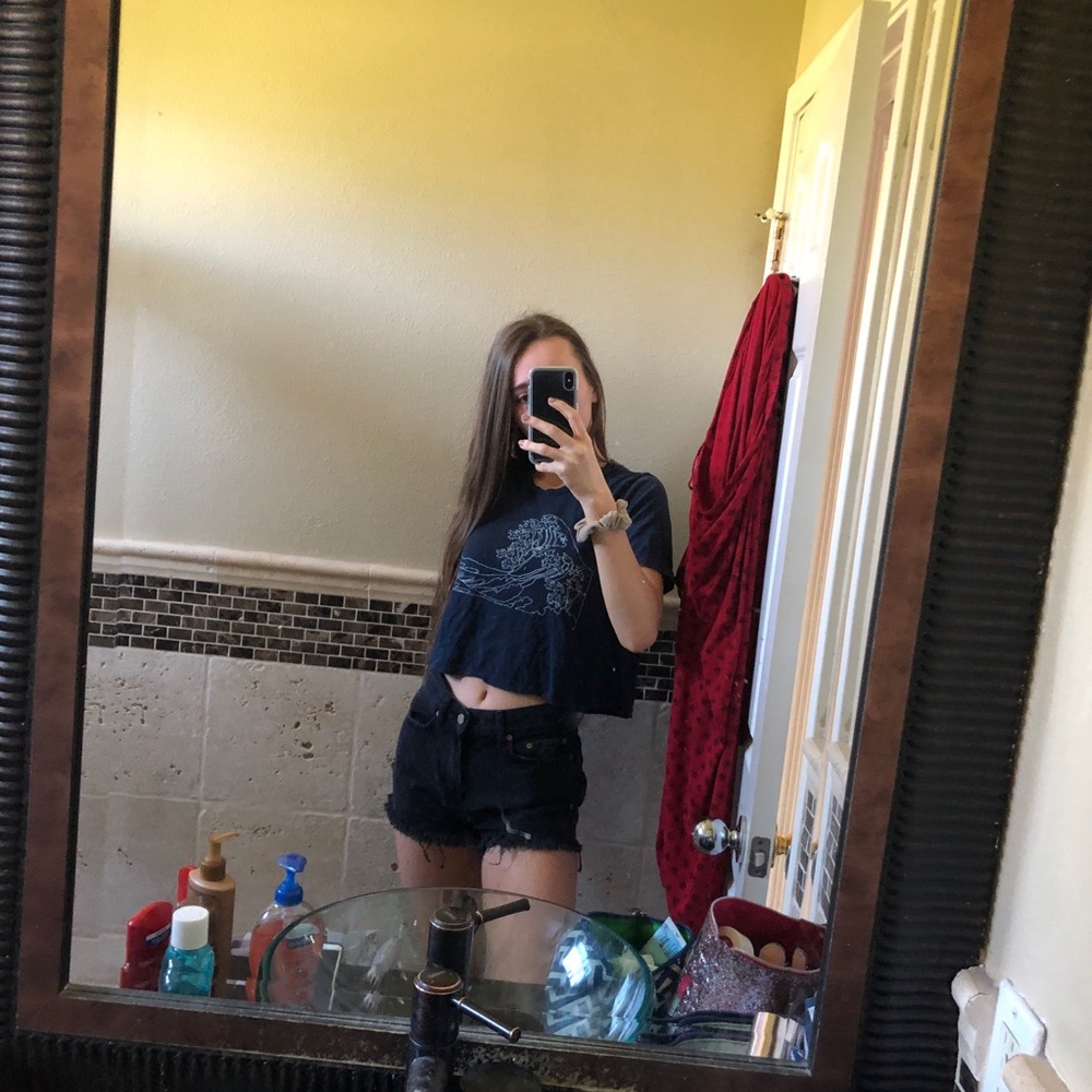 brandy melville t-shirt